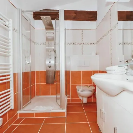 4 Seahorses In Haus Seestrasse הרינגסדורף