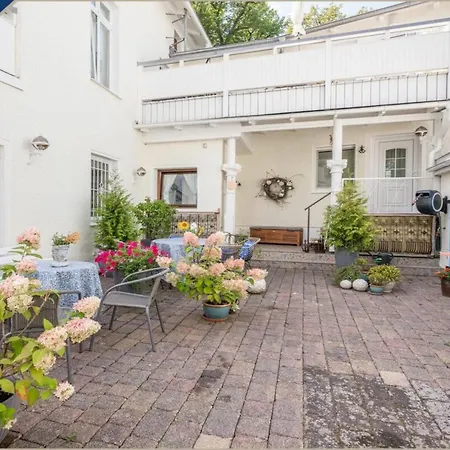 4 Seahorses In Haus Seestrasse Ostseebad Heringsdorf
